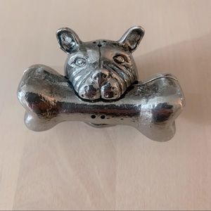 VINTAGE SALT & PEPPER SHAKERS ✨✨